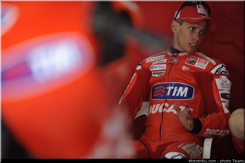 stoner_05_motogp_2010_test_sepang2