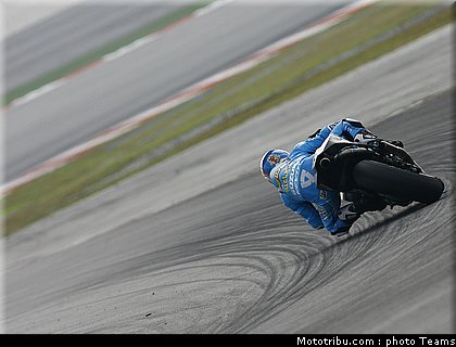 capirossi_08_motogp_2010_test_sepang2.jpg