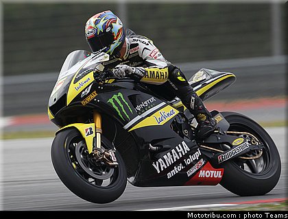 edwards_2_motogp_2010_test_sepang2.jpg