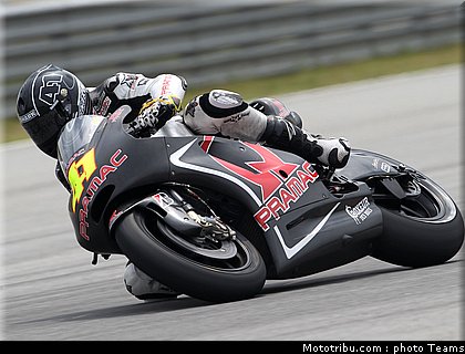 espargaro_2_motogp_2010_test_sepang2.jpg