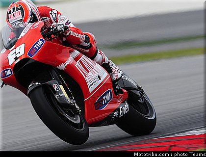hayden_5_motogp_2010_test_sepang2.JPG