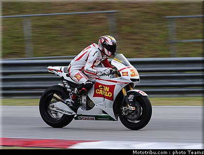 melandri_17_motogp_2010_test_sepang2.jpg