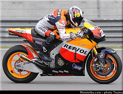 pedrosa_18_motogp_2010_test_sepang2.jpg