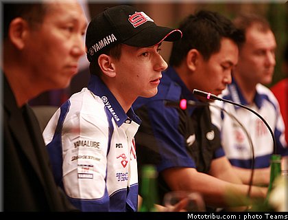 yamaha_asian_tour_11.jpg