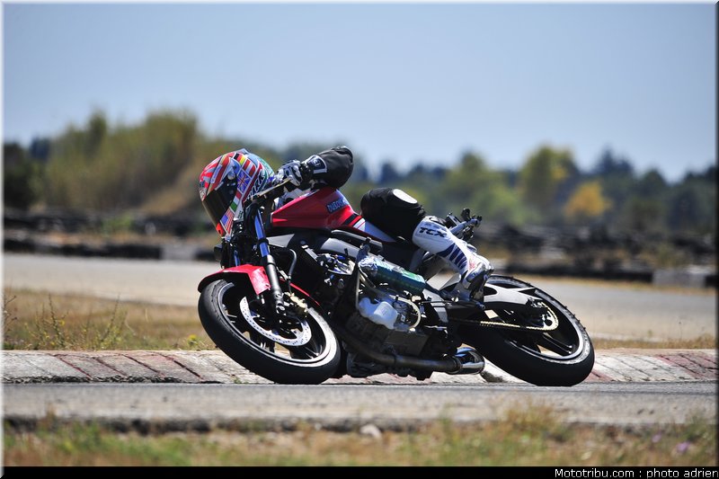 johann_zarco_test_circuit_du_mistral_2010_020