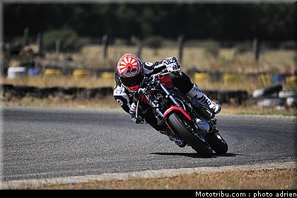 johann_zarco_test_circuit_du_mistral_2010_009.JPG