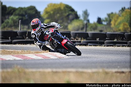 johann_zarco_test_circuit_du_mistral_2010_016.JPG