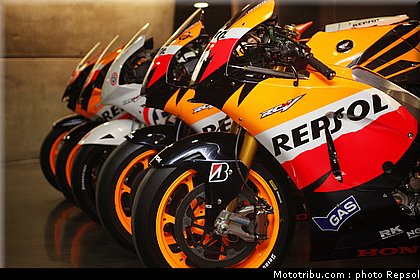 010_honda_repsol_dani_pedrosa_14.jpg