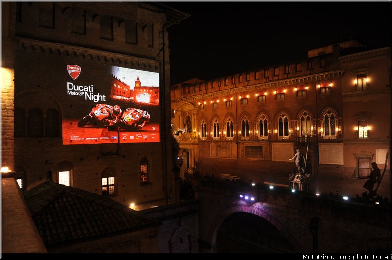 ducati_night_2011_002