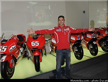 ducati_night_2011_068.JPG
