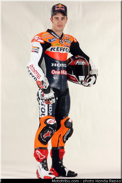 041_honda_repsol_hrc_2011_dovizioso_07_041