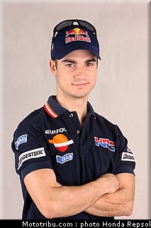 033_honda_repsol_hrc_2011_pedrosa_18_033.jpg