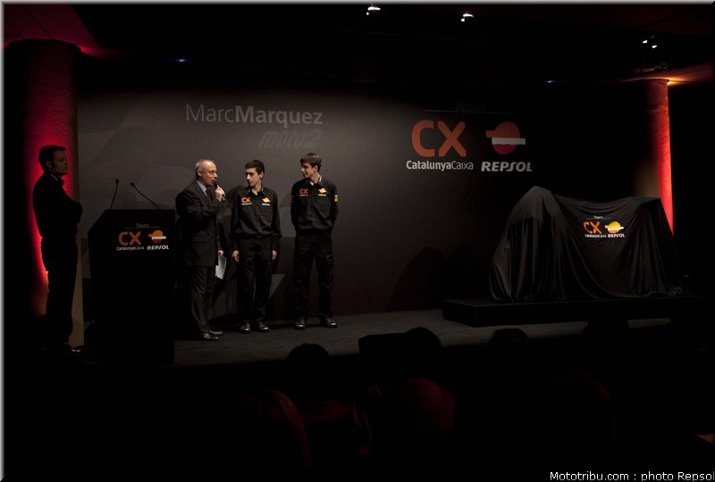 moto2_2011_marquez_repsol_003