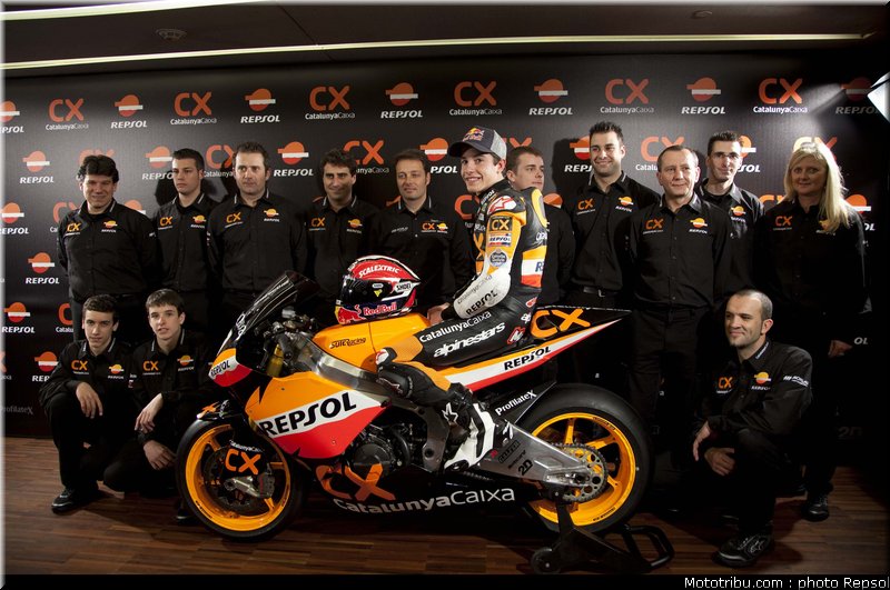 moto2_2011_marquez_repsol_014