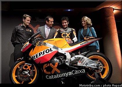 moto2_2011_marquez_repsol_010.JPG
