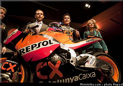 moto2_2011_marquez_repsol_011.JPG