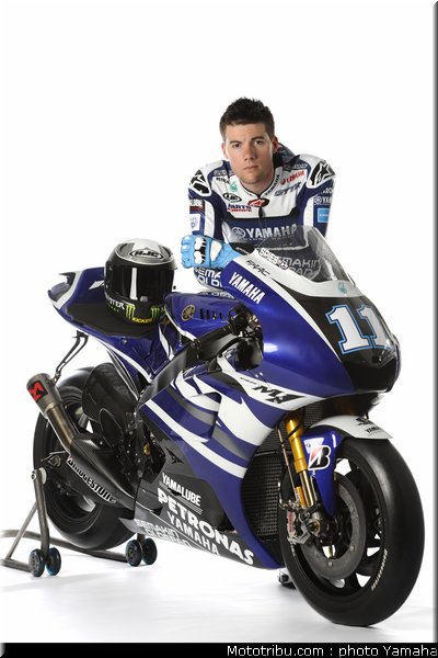 motogp_yamaha_racing_team_2011_spies_07