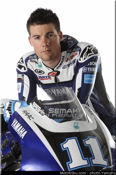 motogp_yamaha_racing_team_2011_spies_08