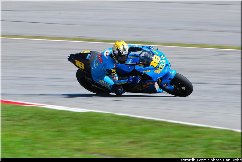 motogp_test_malaisie_2011_bautista_3
