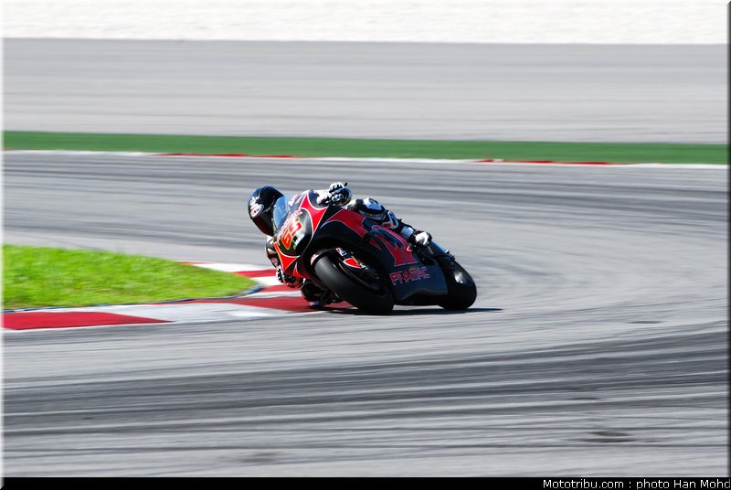 motogp_test_malaisie_2011_capirossi_3