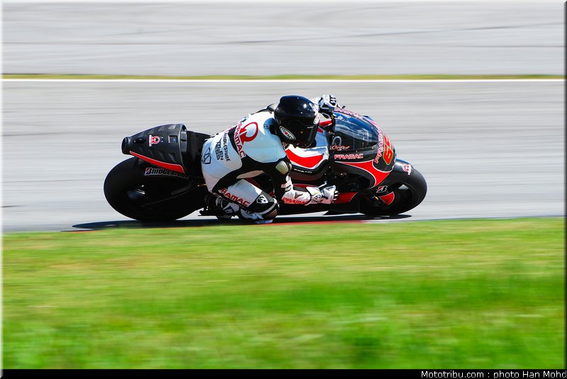 motogp_test_malaisie_2011_capirossi_5
