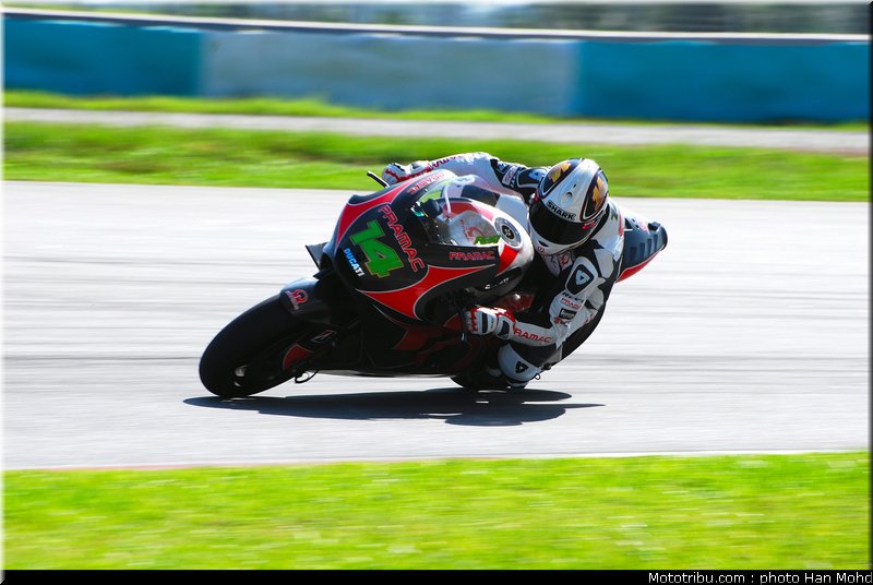 motogp_test_malaisie_2011_depuniet_03