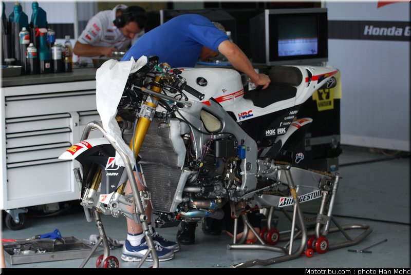 motogp_test_malaisie_2011_gresini_2