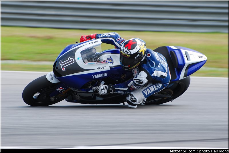motogp_test_malaisie_2011_lorenzo_05