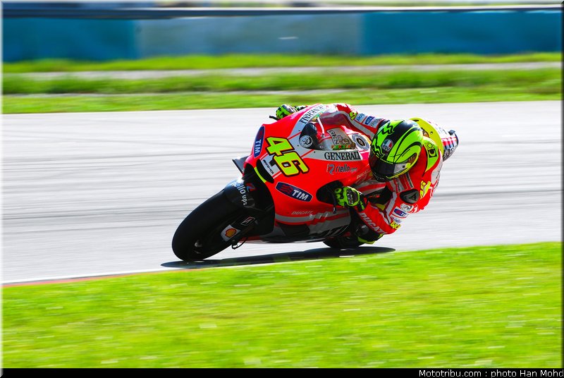 motogp_test_malaisie_2011_rossi_03