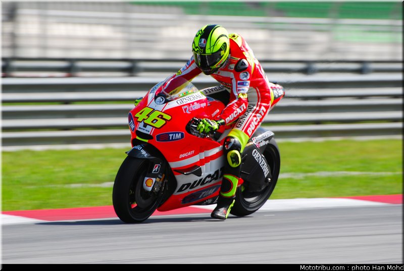 motogp_test_malaisie_2011_rossi_16
