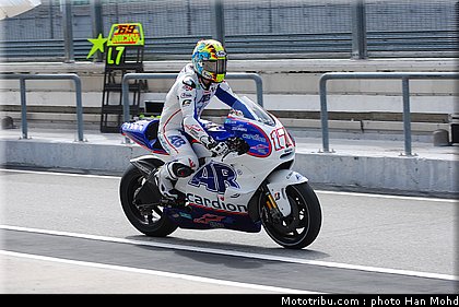 motogp_test_malaisie_2011_abraham_3.JPG