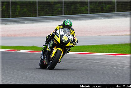 motogp_test_malaisie_2011_crutchlow_6.JPG
