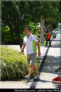 motogp_test_malaisie_2011_depuniet_10.JPG