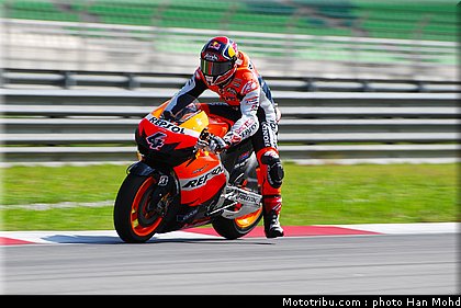 motogp_test_malaisie_2011_dovizioso_05.JPG