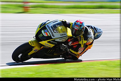 motogp_test_malaisie_2011_edwards_4.JPG