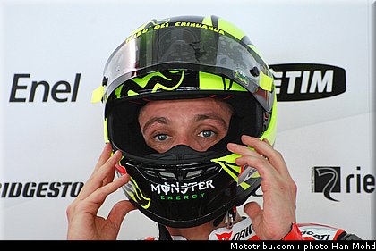 motogp_test_malaisie_2011_rossi_28.JPG