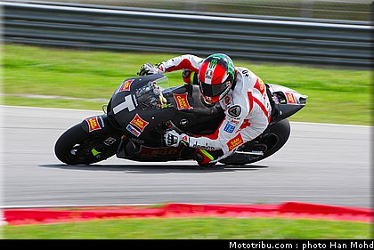 motogp_test_malaisie_2011_simoncelli_09.JPG