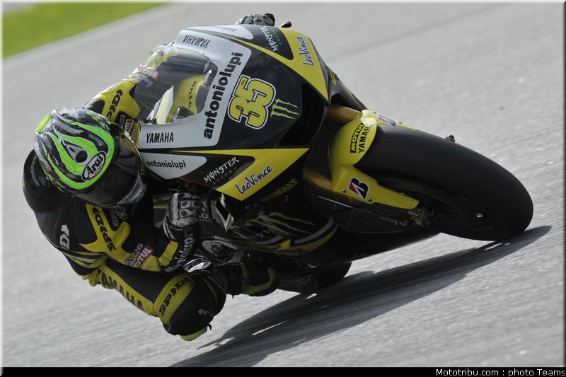 motogp_test_malaisie_2011_crutchlow_04