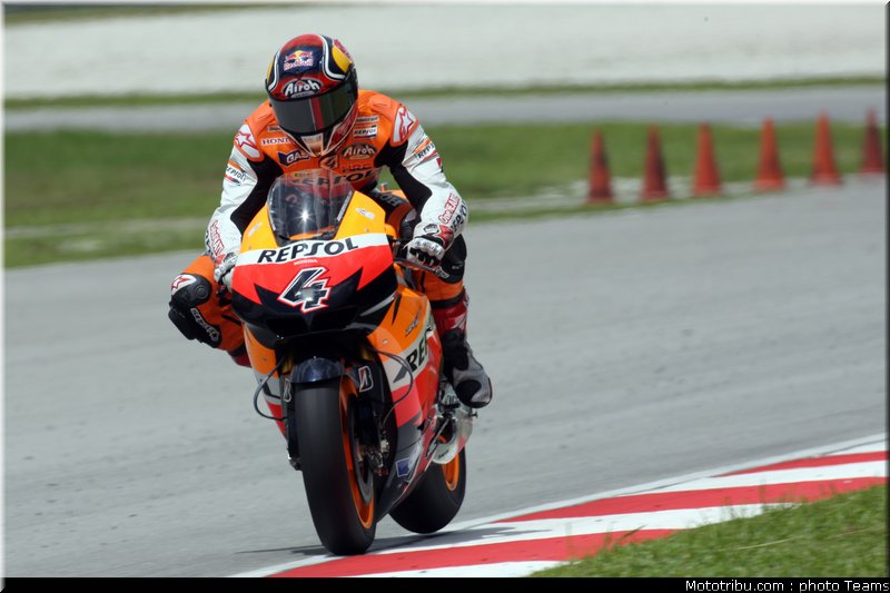 motogp_test_malaisie_2011_dovizioso_10