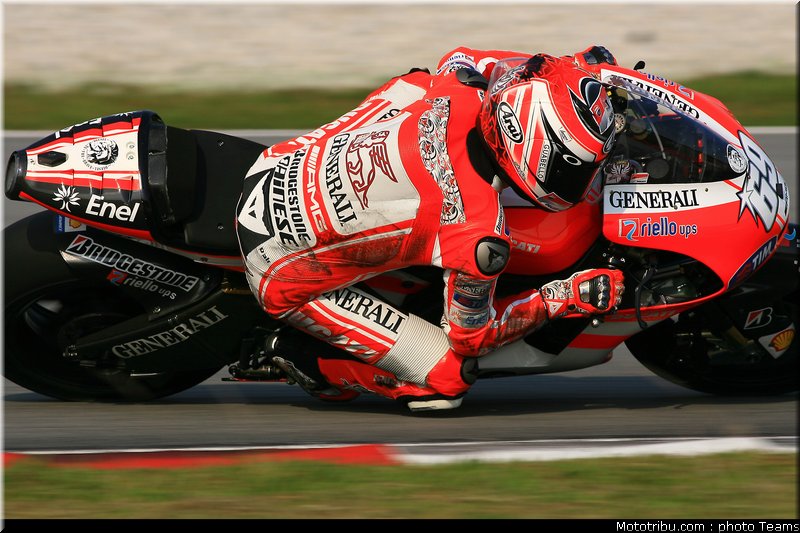motogp_test_malaisie_2011_hayden_07