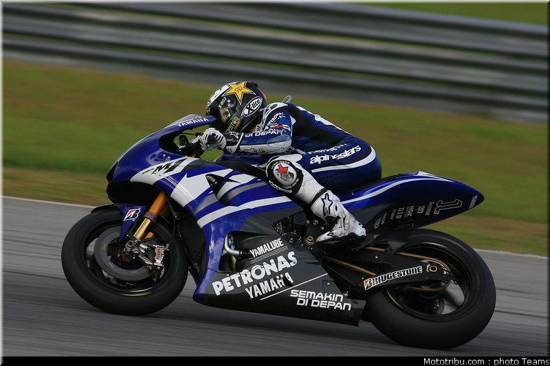 motogp_test_malaisie_2011_lorenzo_07