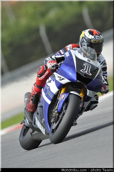 motogp_test_malaisie_2011_lorenzo_28