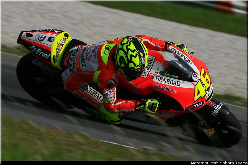 motogp_test_malaisie_2011_rossi_04