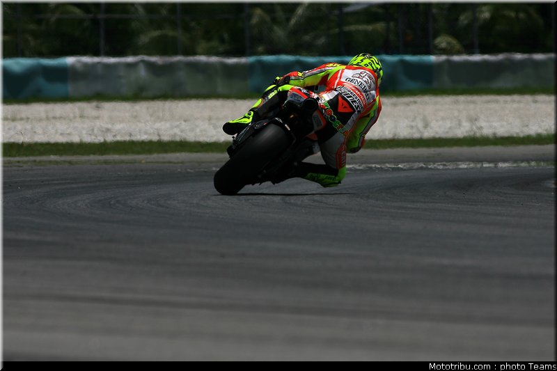 motogp_test_malaisie_2011_rossi_05