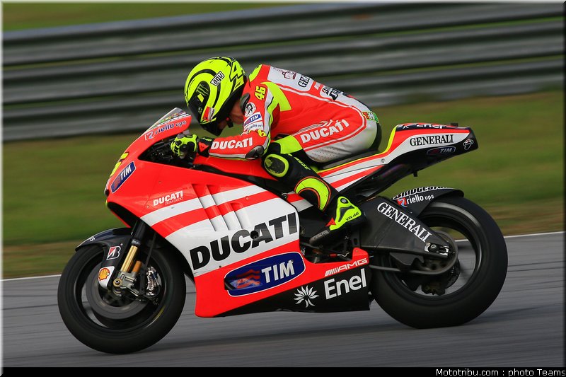 motogp_test_malaisie_2011_rossi_16