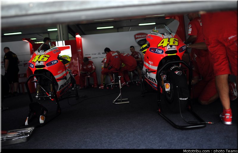 motogp_test_malaisie_2011_rossi_30