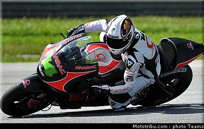 motogp_test_malaisie_2011_depuniet_4.jpg