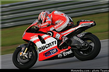 motogp_test_malaisie_2011_hayden_08.jpg