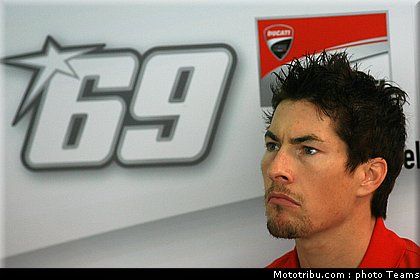 motogp_test_malaisie_2011_hayden_12.jpg