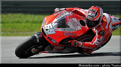 motogp_test_malaisie_2011_hayden_13.jpg